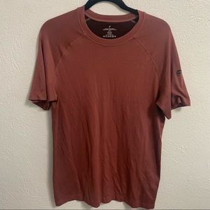 Fabletics Athletic Short Sleeve Shirt